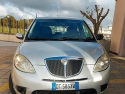 Grigio Usata 2009 Lancia Ypsilon Due volumi | 3000 € (Molto cara)