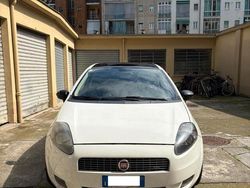 Bianco Usata 2008 Fiat Grande Punto Due volumi | 4000 € (Molto cara)