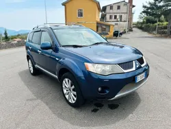 Blu Usata 2010 Mitsubishi Outlander SUV | 5000 € (Buon prezzo)