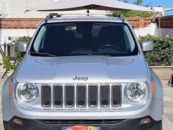 Usata 2015 Jeep Renegade Limited SUV | 13.500 € (Buon prezzo)