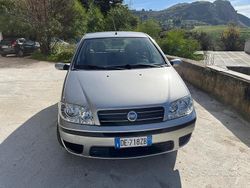 Usata 2006 Fiat Punto Due volumi | 3000 €