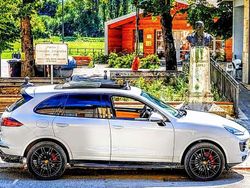 Usata 2016 Porsche Cayenne Platinum Edition SUV | 30.500 € (Buon prezzo)