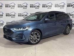 Blu chrome Usata 2023 Ford Focus ST-Line Station wagon | 19.400 € (Buon prezzo)