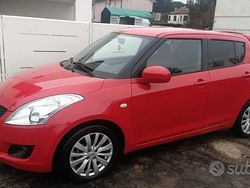 Rosso Usata 2011 Suzuki Swift Due volumi | 5800 € (Buon prezzo)