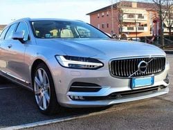 Argento Usata 2017 Volvo V90 Inscription Station wagon | 25.900 € (Buon prezzo)
