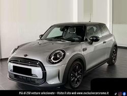 Argento Usata 2024 Mini Cooper Premium Due volumi | 27.990 € (Cara)