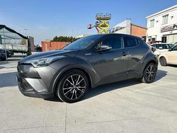 Grigio Usata 2018 Toyota C-HR+ Lounge SUV | 16.500 € (Buon prezzo)