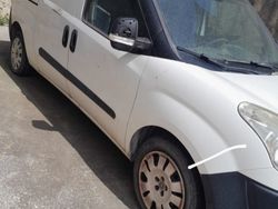 Bianco Usata 2014 Fiat Doblò Monovolume | 5500 € (Molto cara)