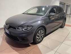 Grigio Usata 2022 VW Polo Life Tre volumi | 15.900 € (Buon prezzo)