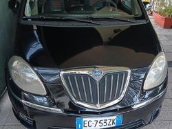 Nero Usata 2010 Lancia Musa Monovolume | 3000 € (Buon prezzo)
