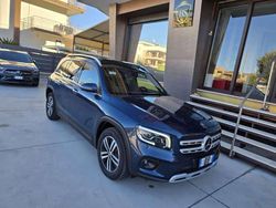 Blu/azzurro Usata 2020 Mercedes GLB200 SUV | 29.990 € (Buon prezzo)