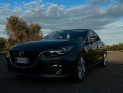 Usata 2014 Mazda 3 Tre volumi | 7500 € (Buon prezzo)