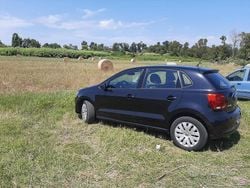 Nero Usata 2011 VW Polo Highline Due volumi | 2500 € (Super prezzo)