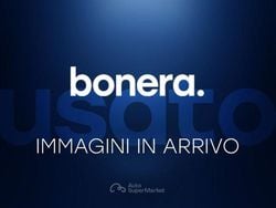 Bianco Usata 2022 VW Polo Life Tre volumi | 15.500 € (Buon prezzo)