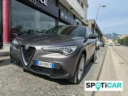 Grigio Usata 2019 Alfa Romeo Stelvio Executive SUV | 26.500 € (Ottimo prezzo)