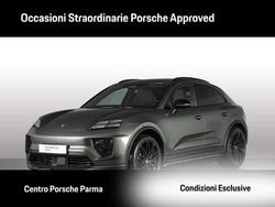 Verde aventurine metallizzato Usata 2025 Porsche Macan SUV | 95.900 €