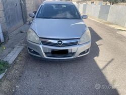 Grigio Usata 2008 Opel Astra Station wagon | 1000 € (Ottimo prezzo)