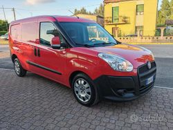 Rosso Usata 2012 Fiat Doblò Monovolume | 8800 € (Buon prezzo)