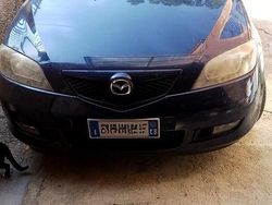 Blu Usata 2005 Mazda 121 Due volumi | 1700 €