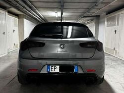 Grigio Usata 2013 Alfa Romeo Giulietta Quadrifoglio Verde Tre volumi | 11.000 € (Buon prezzo)