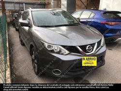 Grigio Usata 2017 Nissan Qashqai N-Connecta SUV | 16.000 € (Molto cara)