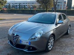 Grigio Usata 2013 Alfa Romeo Giulietta Distinctive Tre volumi | 7000 € (Cara)