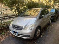 Argento Usata 2011 Mercedes A150 Elegance Monovolume | 3750 € (Super prezzo)