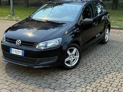 Nero Usata 2011 VW Polo Highline Tre volumi | 5300 € (Super prezzo)