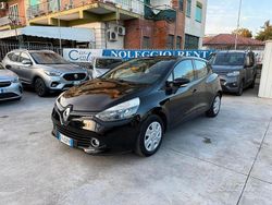 Nero Usata 2015 Renault Clio IV Tre volumi | 6600 € (Buon prezzo)
