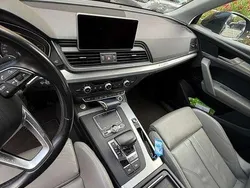 Blu/azzurro Usata 2017 Audi Q5 Exclusive SUV | 22.000 €