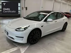 Pearl white multicoat Usata 2021 Tesla Model 3 Performance Tre volumi | 29.000 € (Buon prezzo)