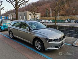 Grigio Usata 2015 VW Passat Tre volumi | 12.000 € (Super prezzo)