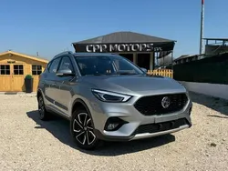 Grigio Nuova 2025 MG ZS Luxury Tre volumi | 19.900 € (Cara)