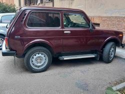 Rosso Usata 2009 Lada niva SUV | 7000 €