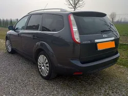 Usata 2009 Ford Focus Style Station wagon | 1700 € (Buon prezzo)