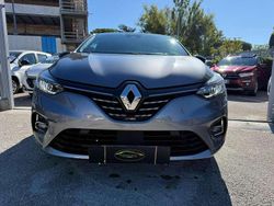 Grigio scisto Usata 2023 Renault Clio V Intens Tre volumi | 16.900 € (Buon prezzo)