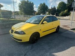 Usata 2005 Seat Ibiza Tre volumi | 2400 €