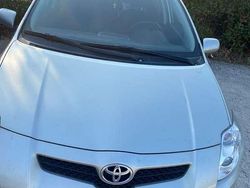 Grigio Usata 2008 Toyota Auris Sol Tre volumi | 5000 € (Buon prezzo)