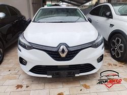 Bianco Usata 2022 Renault Clio V Intens Tre volumi | 14.900 € (Buon prezzo)