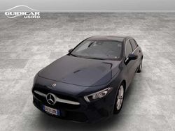 Blu Usata 2020 Mercedes A200 Tre volumi | 24.900 € (Buon prezzo)