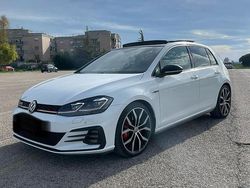 Usata 2017 VW Golf GTI Tre volumi | 21.000 €