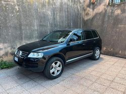 Usata 2005 VW Touareg SUV | 6800 €