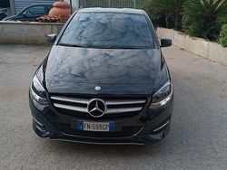 Nero Usata 2016 Mercedes B180 Monovolume | 10.500 € (Ottimo prezzo)