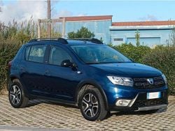 Blu Usata 2018 Dacia Sandero Stepway Tre volumi | 7000 € (Ottimo prezzo)