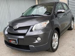 Grigio Usata 2010 Toyota Urban Cruiser Luxury SUV | 5900 € (Buon prezzo)