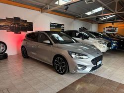 Grigio Usata 2019 Ford Focus Active Tre volumi | 13.600 € (Buon prezzo)