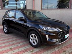 Nero Usata 2022 Ford Kuga Sport SUV | 16.900 € (Buon prezzo)
