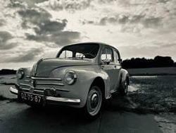 Bianco Usata 1956 Renault 4CV Tre volumi | 11.900 €