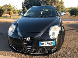Nero Usata 2009 Alfa Romeo MiTo Due volumi | 3990 €