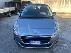 Grigio Usata 2016 Peugeot 5008 Allure Monovolume | 11.500 € (Molto cara)